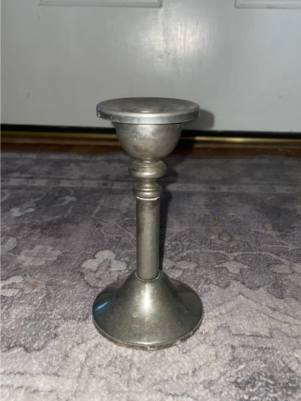 Metal Pillar Candle Holder in Silver
